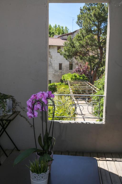 Maison Cote Square- Maison- Appartements- Suites Avignon Exterior photo